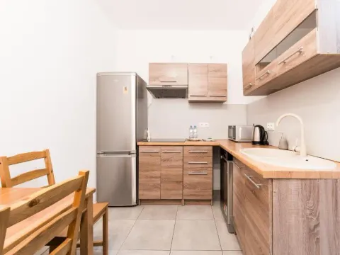 Poznań Wschód Homely Apartment by BookingHost, photo 4 of 10