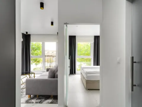 EL Apartments - Gemini, photo 2 of 10