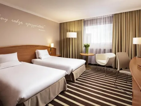 Novotel Poznan Centrum, photo 8 of 10