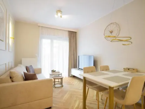 Apartament Premium Black&White by LookAp, photo 2 of 10