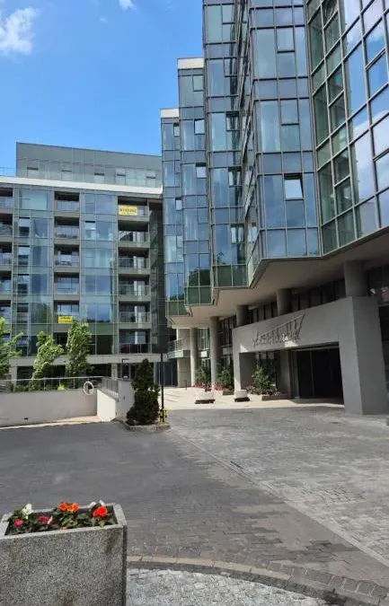 Towarowa Nature Apartment, free parking, air-conditioning, self check-in 24h, photo 1 of 10