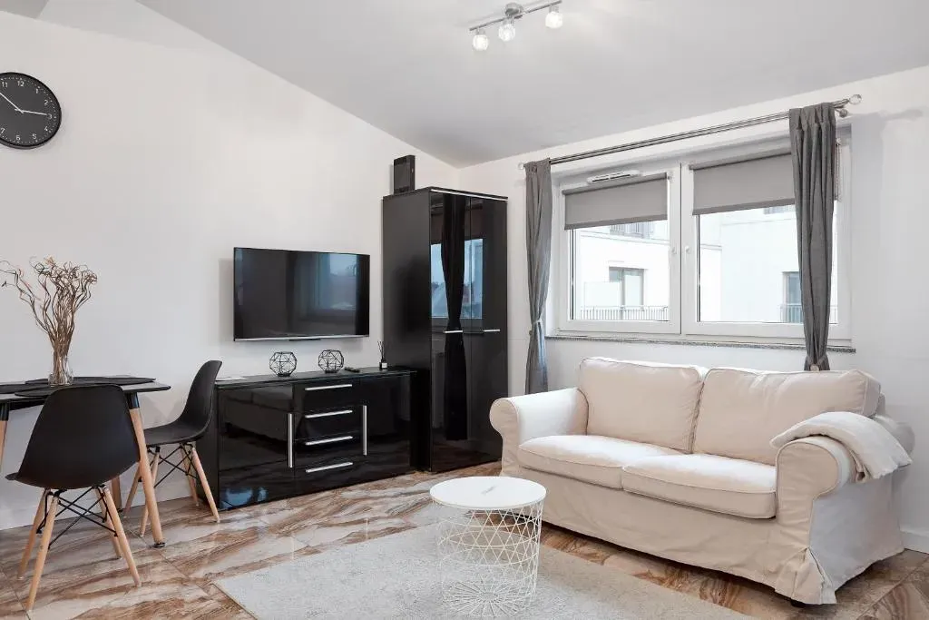 Warta River Cosy Studio by BookingHost, photo 1 of 10
