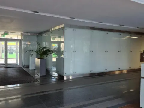 Towarowa ORANGE Apartment, free parking, air-conditioning, self check-in 24h, photo 6 of 10