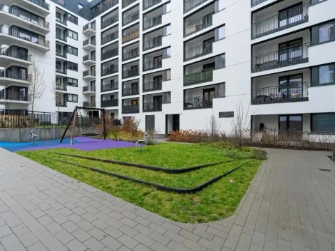 Cozy Studio with Balcony and FREE GARAGE by Noclegi Renters, photo 7 of 10
