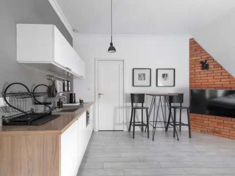 Kwiatowa Loft Apartment by BookingHost, photo 8 of 10