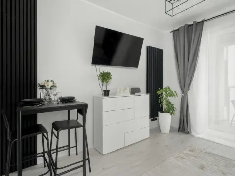 Wyjątkowy i Nowoczesny Apartament z Balkonem i Parkingiem by Noclegi Renters, photo 8 of 10