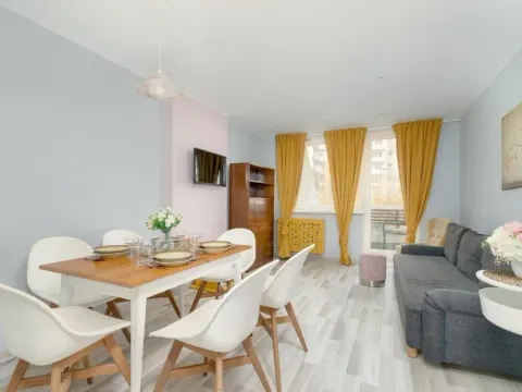 Family Apartments Osiedle Rusa by Noclegi Renters, photo 2 of 10