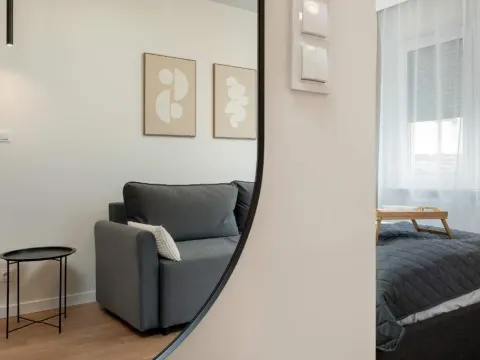 Beautiful Apartment with Balcony by Noclegi Renters, photo 8 of 10
