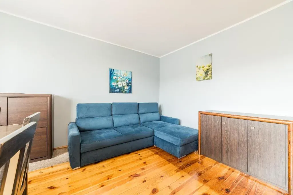 Osiedle Batorego Colorful Apartment by BookingHost, photo 1 of 10