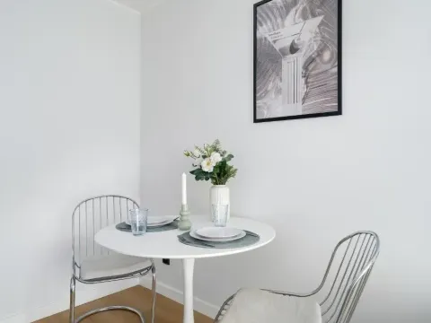 Modern Studio Plac Wolności by Noclegi Renters, photo 2 of 10