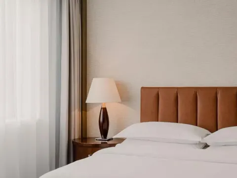Sheraton Poznan Hotel, photo 2 of 10