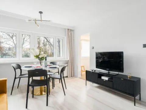 Grunwald Jesienna Apartment Comfort by Noclegi Renters, photo 9 of 10