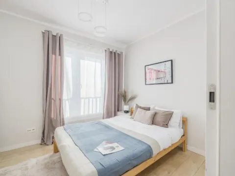 Velvet Apartment by KRAMM, photo 7 of 10