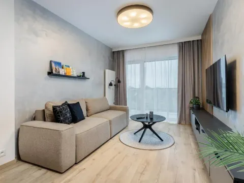 Klimatyzowany Apartament Very Berry z Parkingiem w Poznaniu by Noclegi Renters, photo 9 of 10