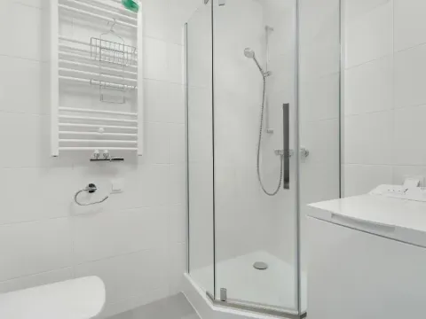 Jasne Studio Rycerska w Poznaniu SmartTV by Noclegi Renters, photo 3 of 10