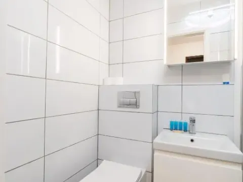Bukowska Airport Comfort Apartment by BookingHost, photo 10 of 10