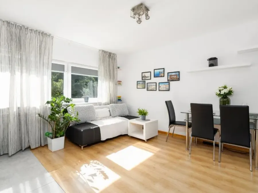 Nature & Green Apartment Poznań by Noclegi Renters, photo 1 of 10
