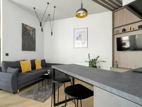Rodzinne Studio dla 5 osób Poznań Klimatyzacja by Noclegi Renters, photo 7 of 10