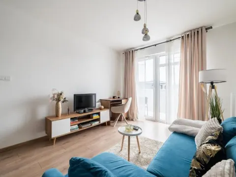Poznań Airport Modern Apartment by BookingHost, photo 5 of 10
