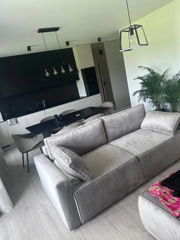 Komfortowy Apartment z jedną sypialnia 60m kw Lokalizacja Poznań Baranowo, photo 1 of 10