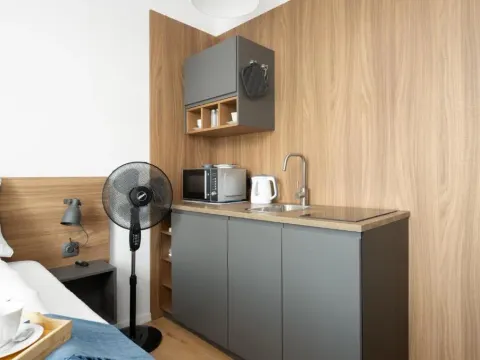 Cozy Studio Kwiatowa Poznań by Noclegi Renters, photo 6 of 10