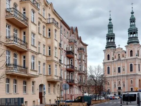 Długa 18 Apartament Premium z balkonem, photo 5 of 10