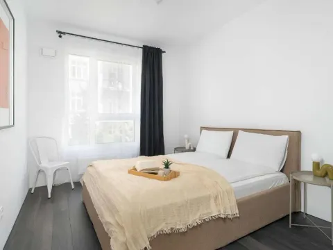 Unique 2-Bedroom Apartment with Balcony Parking by Renters Prestige, photo 3 of 10