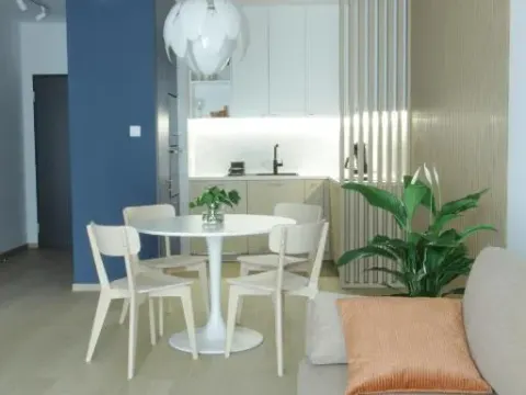 Blue apartment strict center, photo 4 of 10