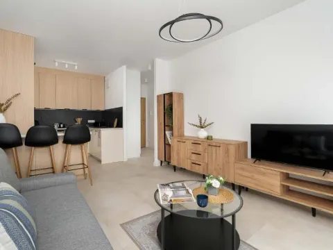 Jasny Apartament z Parkingiem i Balkonem by Noclegi Renters, photo 8 of 10