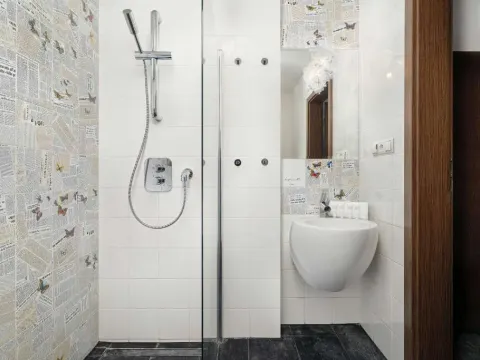 Two-level Apartment with Air Conditioning and Workspace close to the City Center by Noclegi Renters, photo 4 of 10