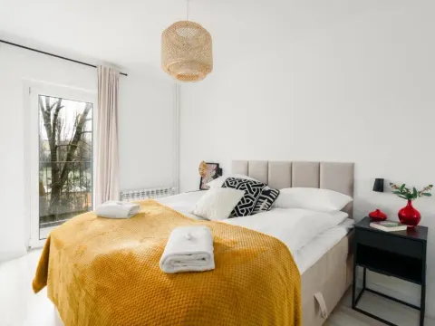 Grunwald Jesienna Apartment Comfort by Noclegi Renters, photo 2 of 10