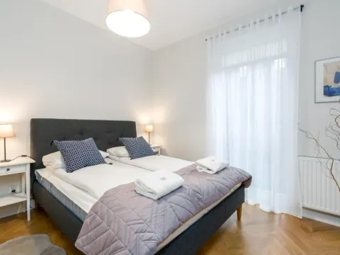 Residence Chwaliszewo Elegant Apartment with Balcony in Poznań by Noclegi Renters, photo 2 of 10