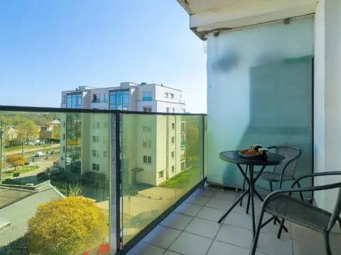 Functional & Modern Apartment with Parking and Balcony by Noclegi Renters, photo 4 of 10