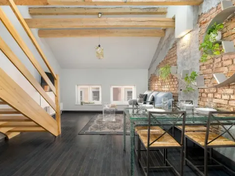 Two-level Apartment with Air Conditioning and Workspace close to the City Center by Noclegi Renters, photo 5 of 10