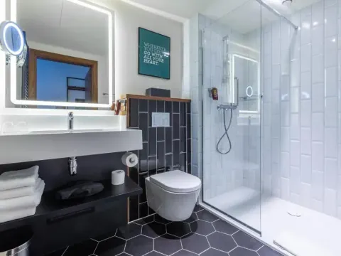 Park Inn by Radisson Poznan, photo 2 of 10
