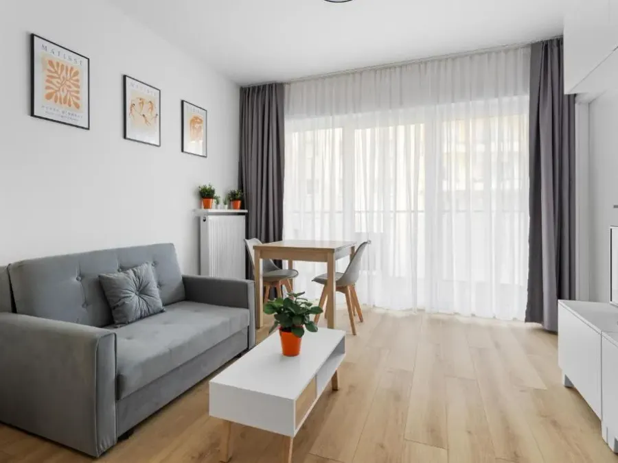 Nowoczesne i Eleganckie Studio oraz Apartament z Balkonami w Poznaniu by Noclegi Renters, photo 1 of 10