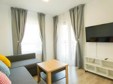 RentPlanet - Apartament Górczyńska, photo 3 of 10