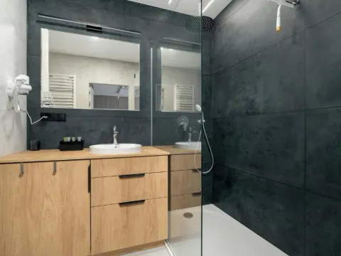 Comfortable Apartment with Air Conditioning by Renters Prestige, photo 4 of 10