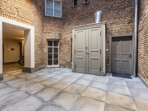 Comfortable Underground Studio in Poznań by Rent like home, photo 4 of 10