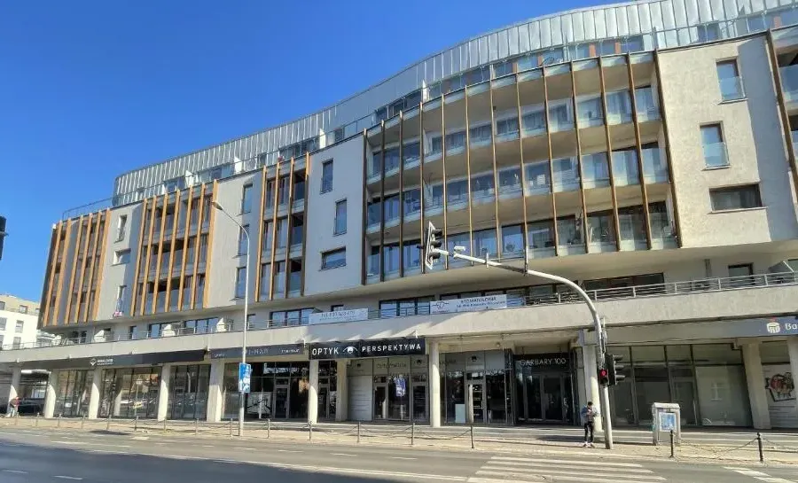 Garbary 100 White Apartment, free parking, self check-in 24h, air-conditioning, photo 1 of 10