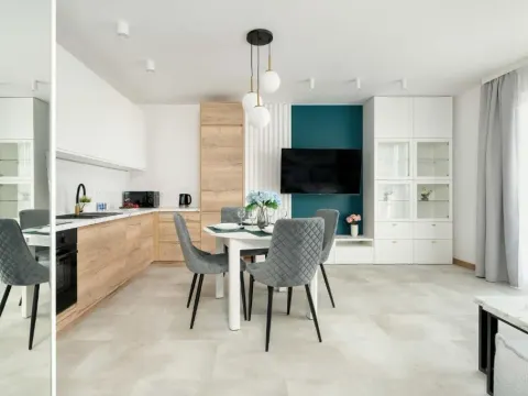 Modern Apartment with AC near Lake Malta by Noclegi Renters, photo 3 of 10