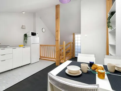 Two-level Apartment with Air Conditioning and Workspace close to the City Center by Noclegi Renters, photo 10 of 10