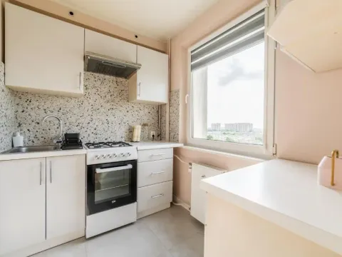 Wichrowe Wzgórze Charming Apartment by BookingHost, photo 4 of 10