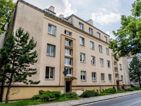 Szydłowska Comfort Apartment by BookingHost, photo 6 of 10