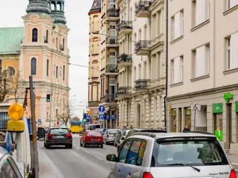 Deluxe Old Town Apartment by Noclegi Renters, photo 4 of 10