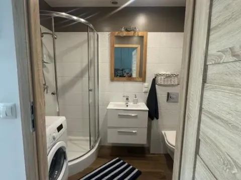 Apartment near Center i parking, photo 8 of 10