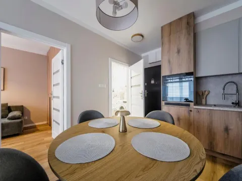 RentPlanet - Apartament Marcelińska, photo 6 of 10