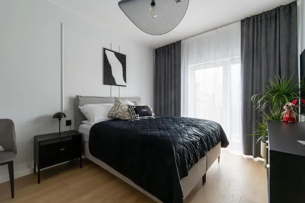 Cityview Room Apartment Plac Wolności 6 in the Center of Poznań Old Town, photo 1 of 10