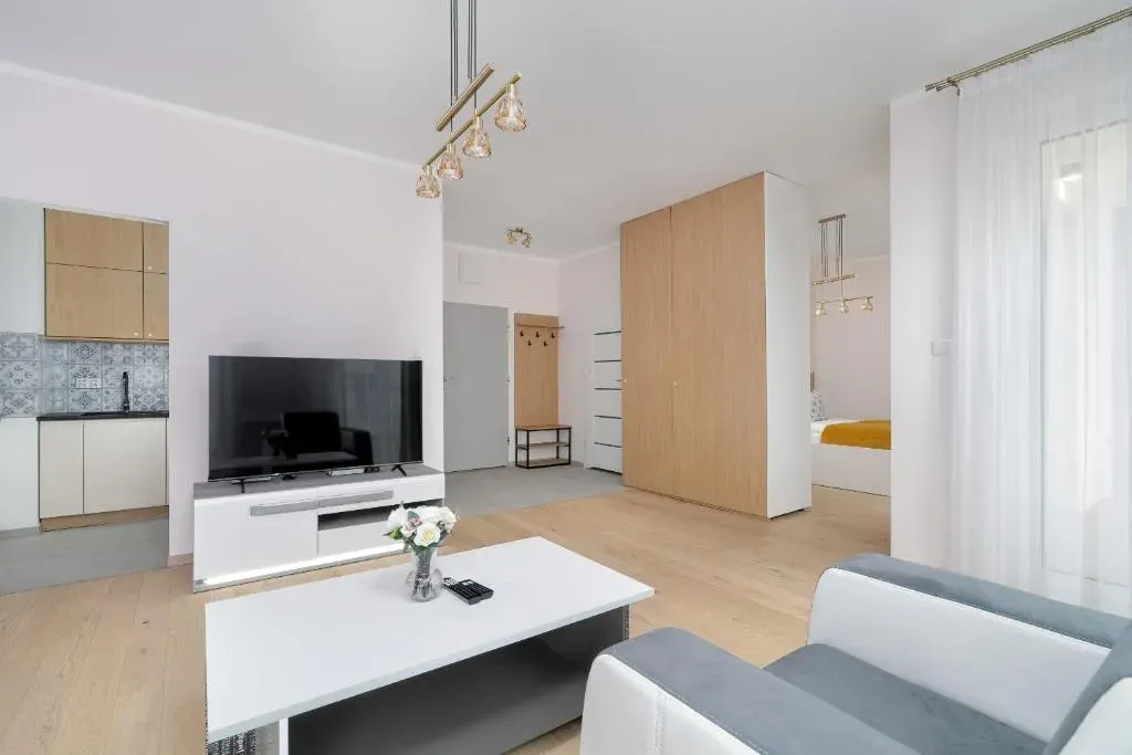 Apartment with Balcony and Free Parking in Poznań by Noclegi Renters, photo 1 of 10