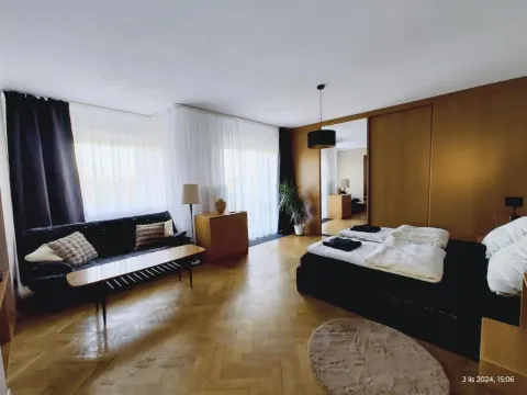 Reymonta Apartment by KRAMM, photo 2 of 10